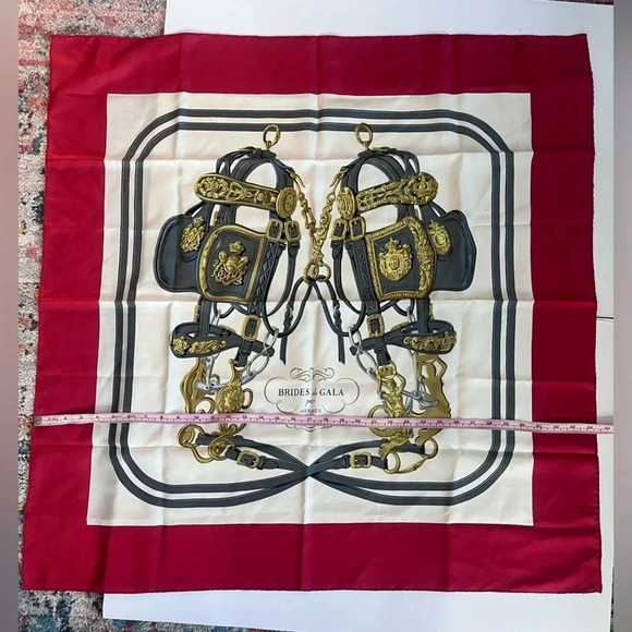 Hermès Red and Gold Brides de Gala Silk Scarf - Picture 1 of 8